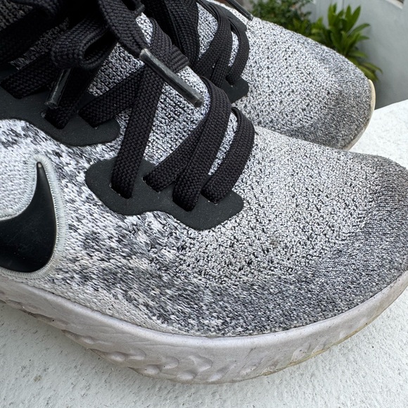 NIKE REACT SNEAKERS SIZE 8.5 - Picture 11 of 13